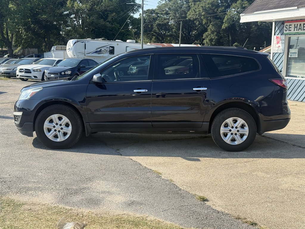 2017 Chevrolet Traverse - $11,595