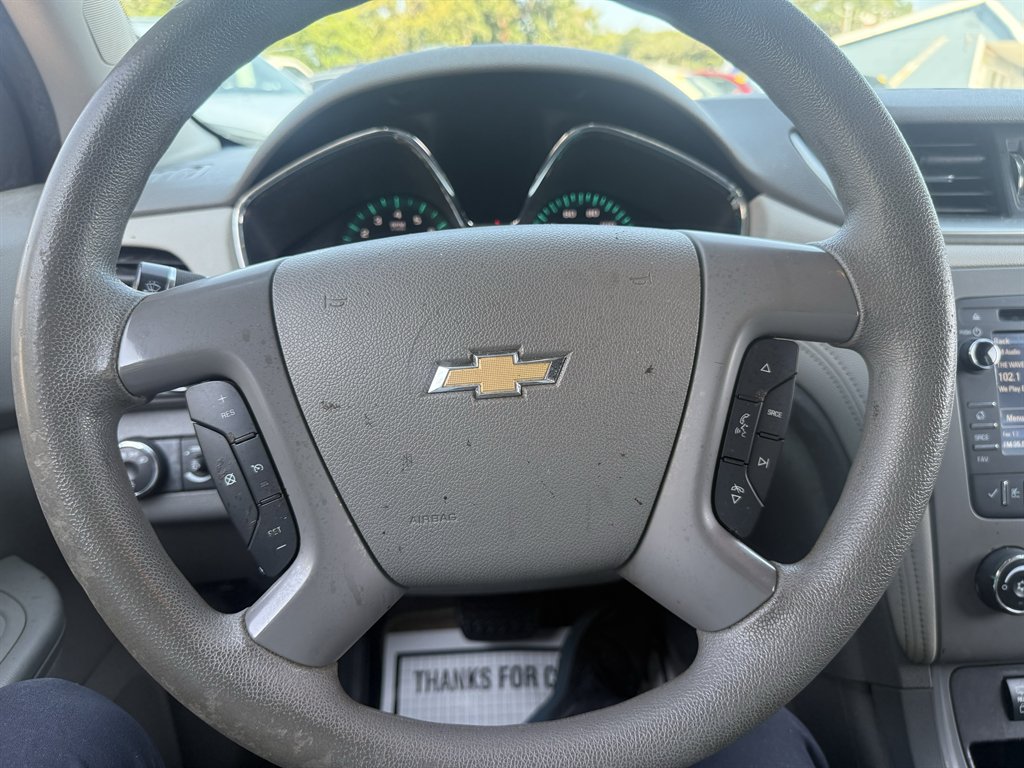2017 Chevrolet Traverse - $11,595
