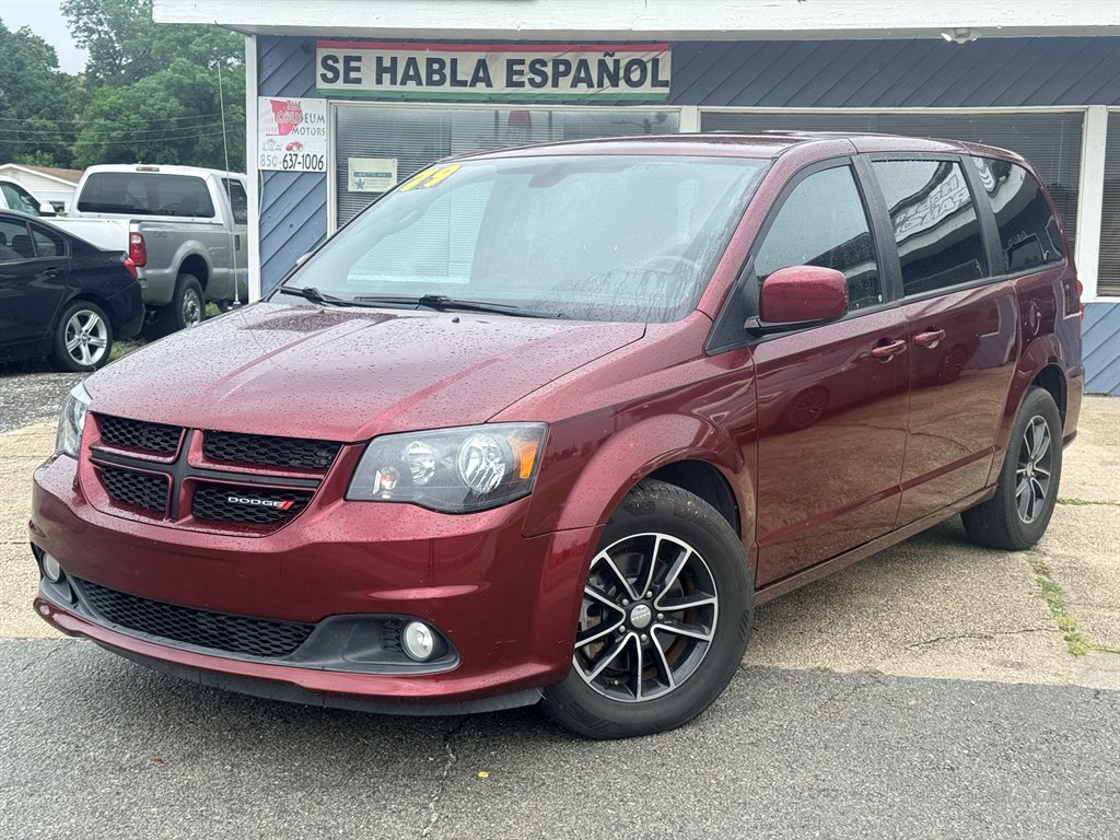 2019 Dodge Grand Caravan - $11,595