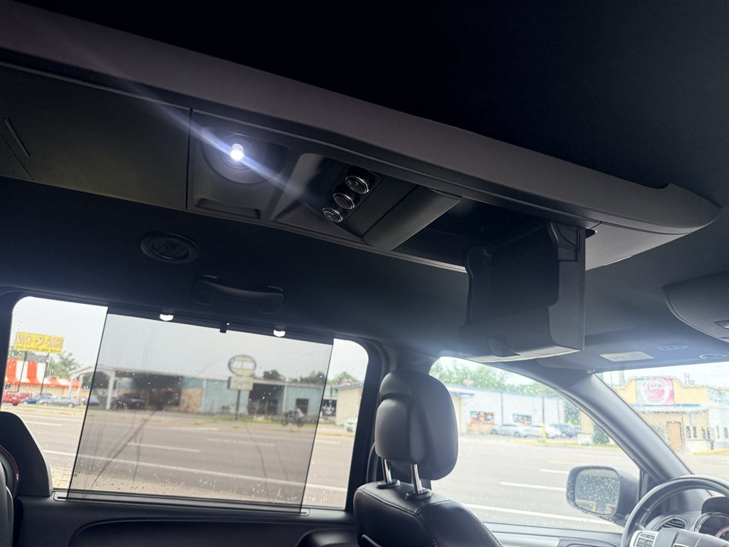 2019 Dodge Grand Caravan - $11,595