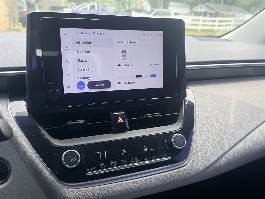 2023 Toyota Corolla - $17,995
