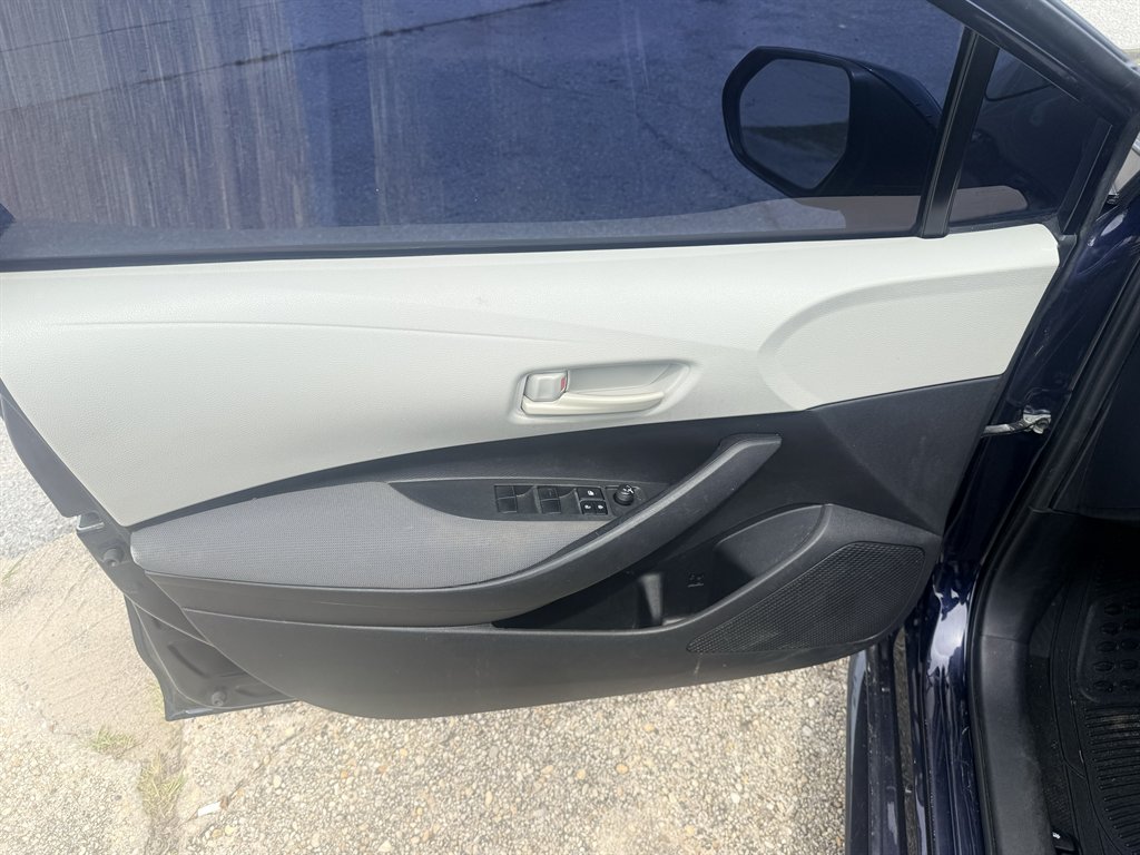 2023 Toyota Corolla - $17,995