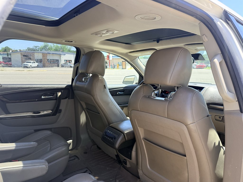 2014 GMC Acadia - $9,495