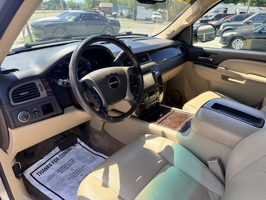2013 GMC Yukon - $9,495