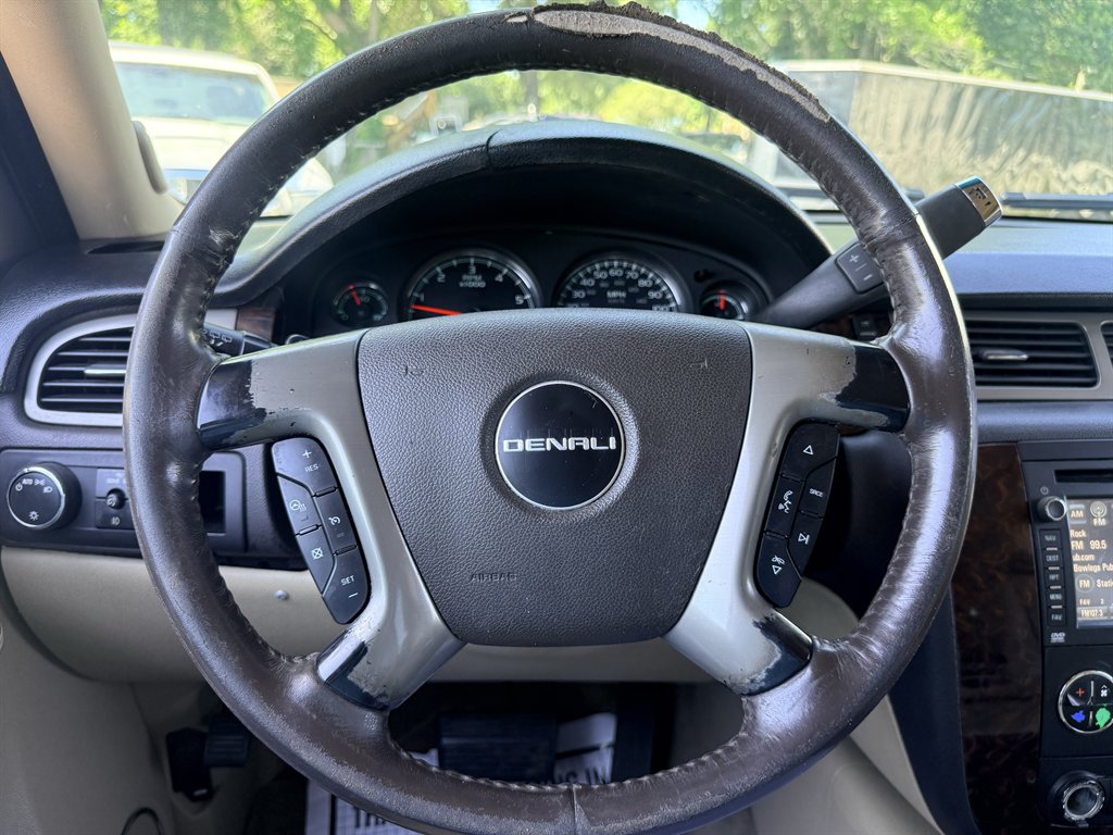 2013 GMC Yukon - $9,495