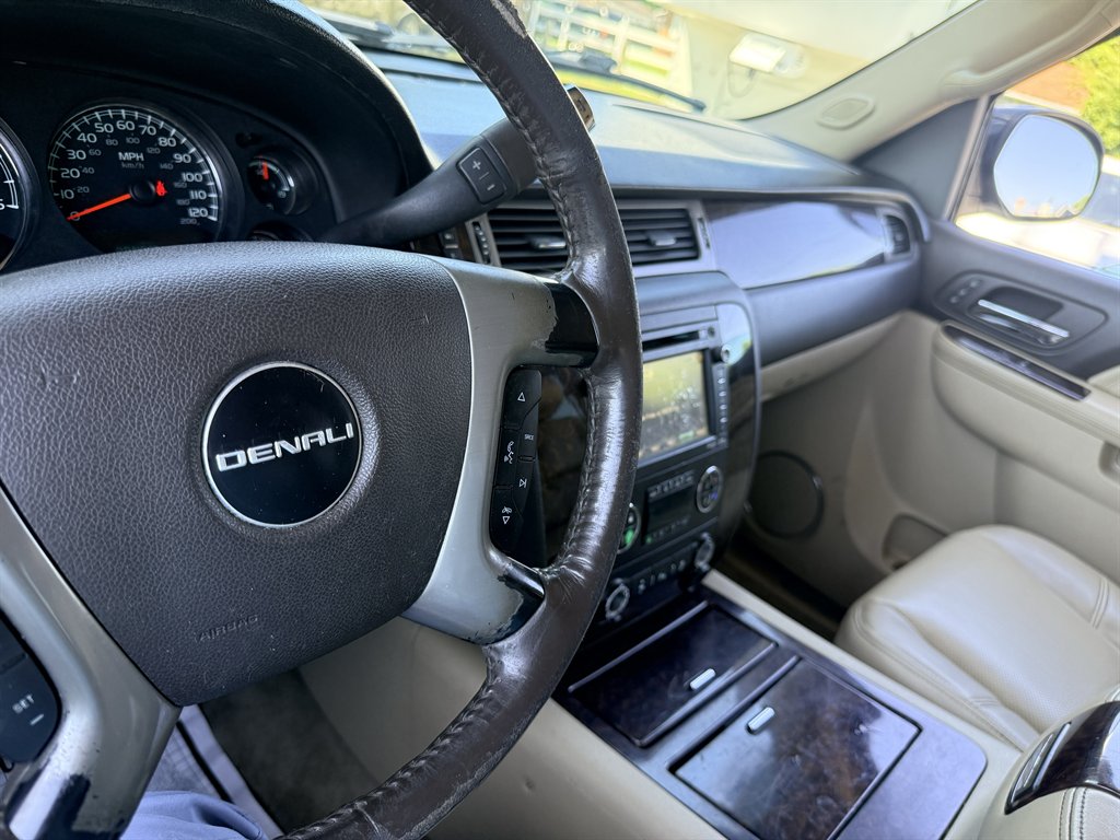 2013 GMC Yukon - $9,495