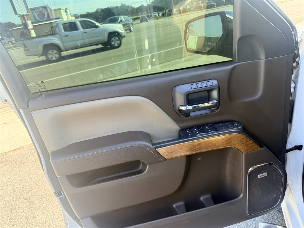 2017 Chevrolet Silverado 1500 - $22,595