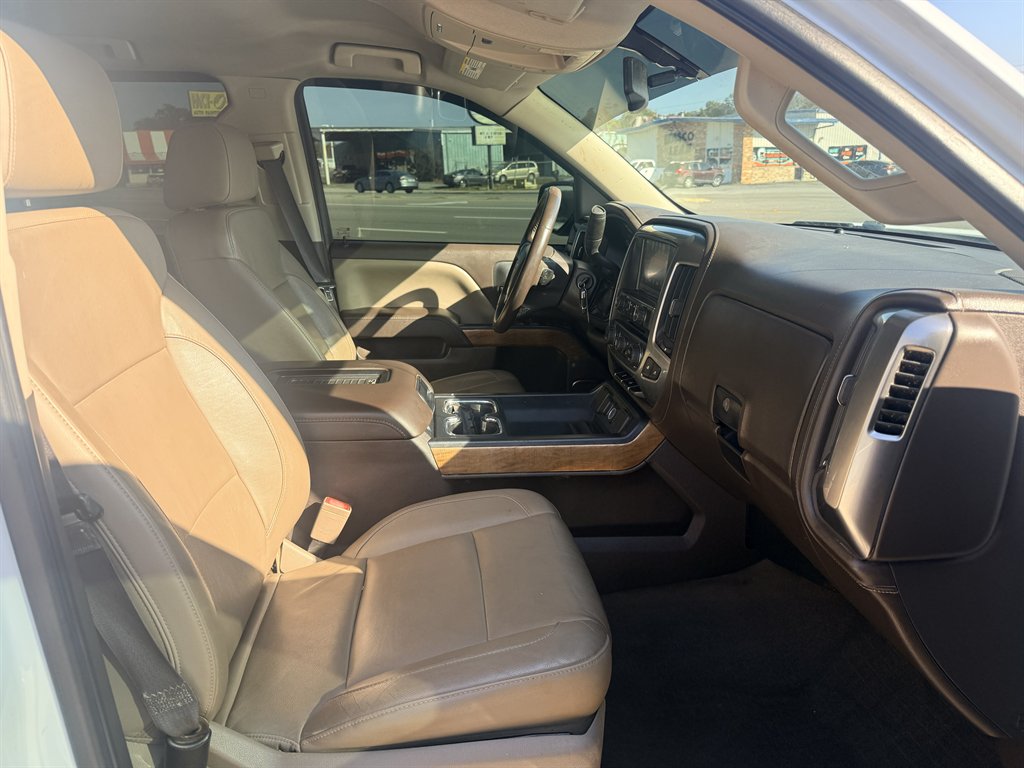 2017 Chevrolet Silverado 1500 - $22,595