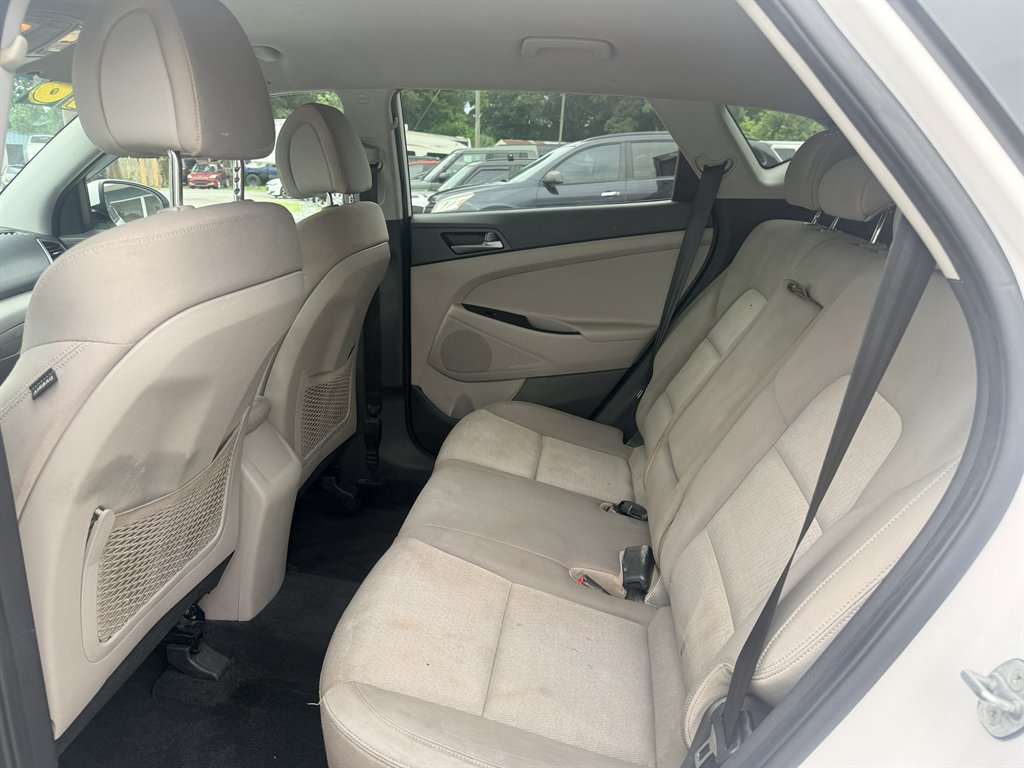 2016 Hyundai Tucson - $10,995