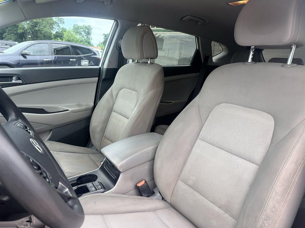 2016 Hyundai Tucson - $10,995