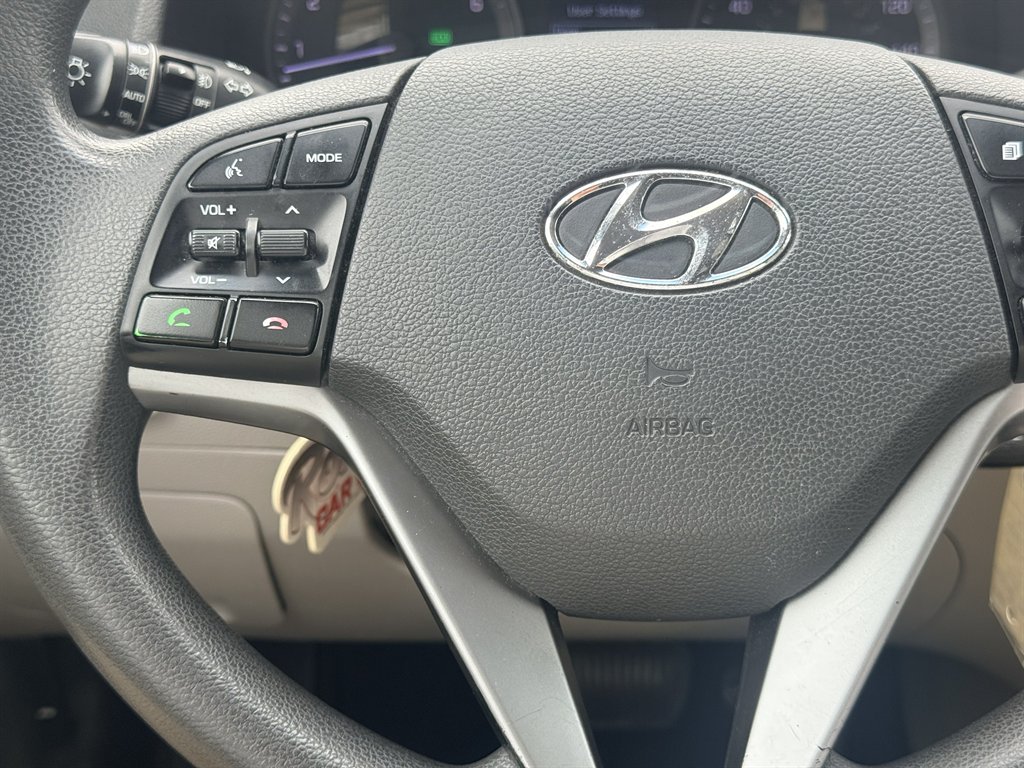 2016 Hyundai Tucson - $10,995
