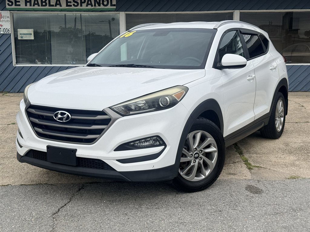 2016 Hyundai Tucson - $10,995