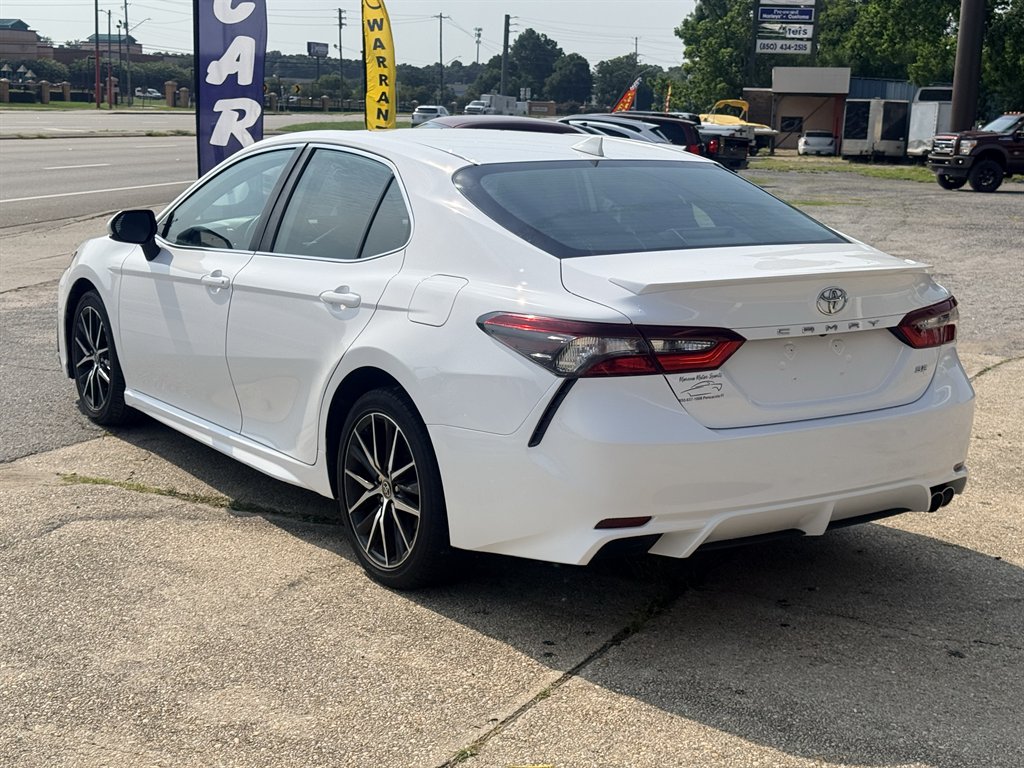 2021 Toyota Camry - $15,995