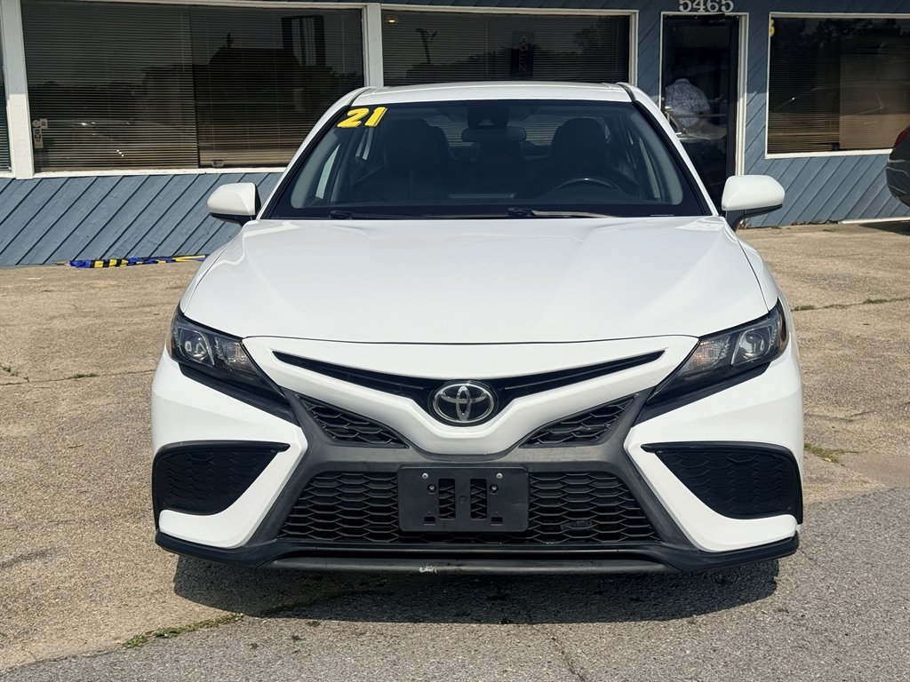 2021 Toyota Camry - $15,995