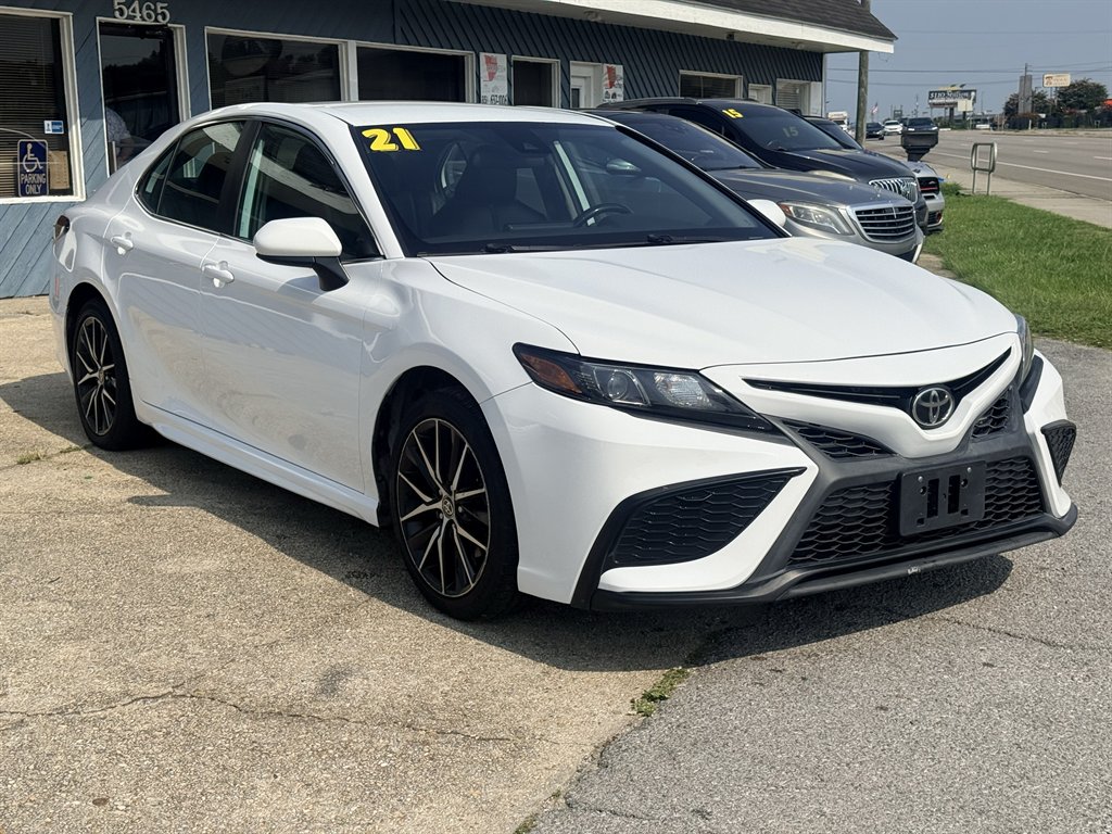 2021 Toyota Camry - $15,995