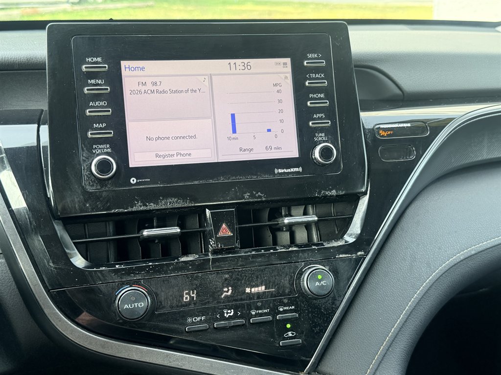 2021 Toyota Camry - $15,995