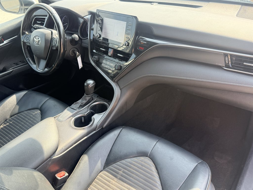 2021 Toyota Camry - $15,995