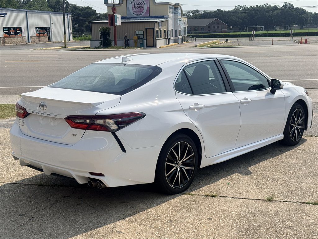 2021 Toyota Camry - $15,995