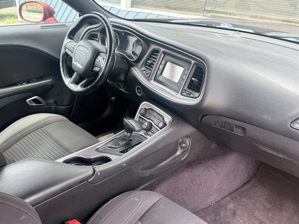 2017 Dodge Challenger - $14,995