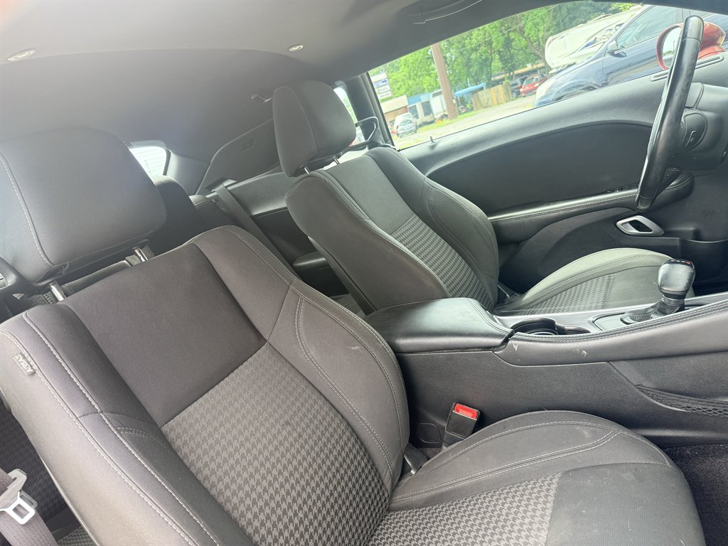 2017 Dodge Challenger - $14,995