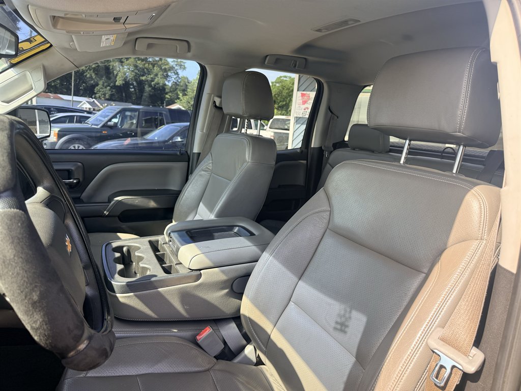 2015 Chevrolet Silverado 1500 - $16,495