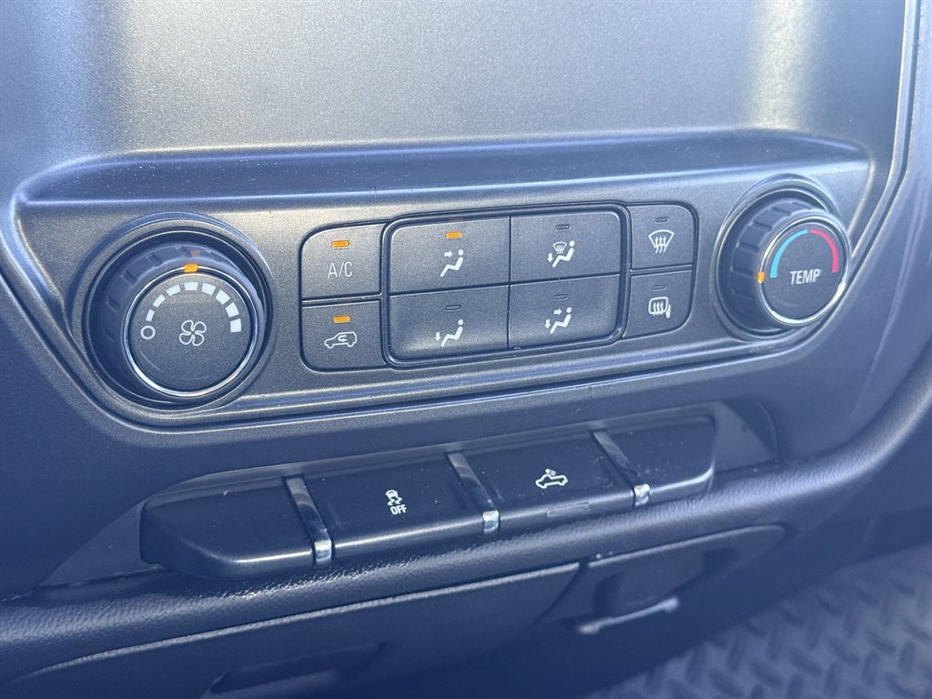 2015 Chevrolet Silverado 1500 - $16,495