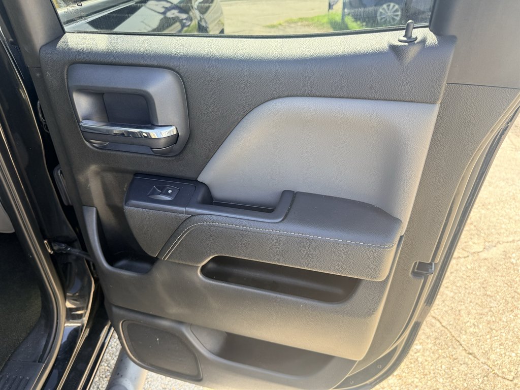 2015 Chevrolet Silverado 1500 - $16,495