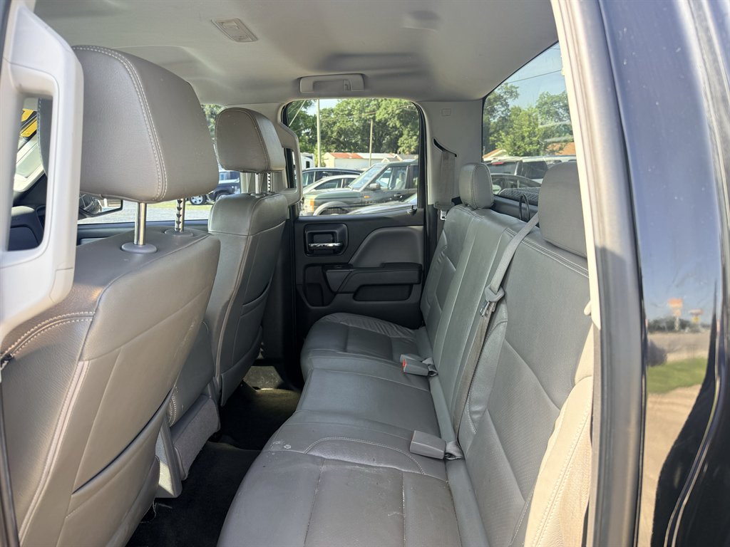 2015 Chevrolet Silverado 1500 - $16,495