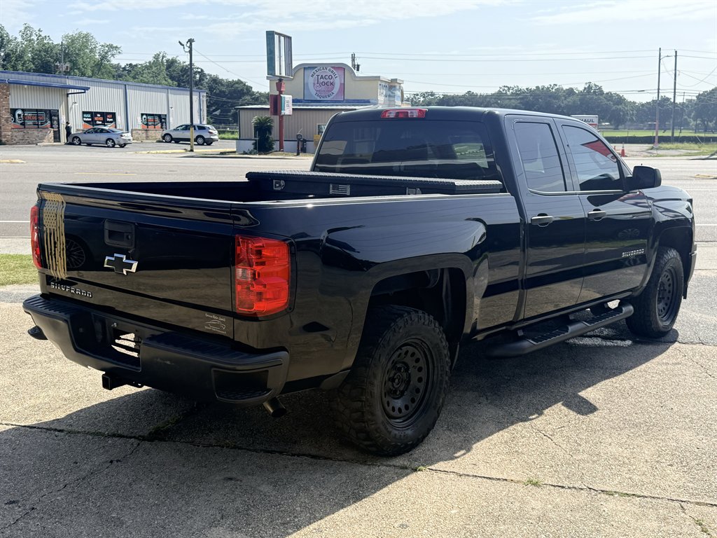 2015 Chevrolet Silverado 1500 - $16,495