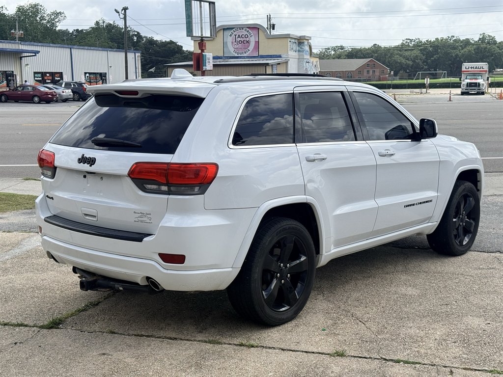 2014 Jeep Cherokee - $12,495