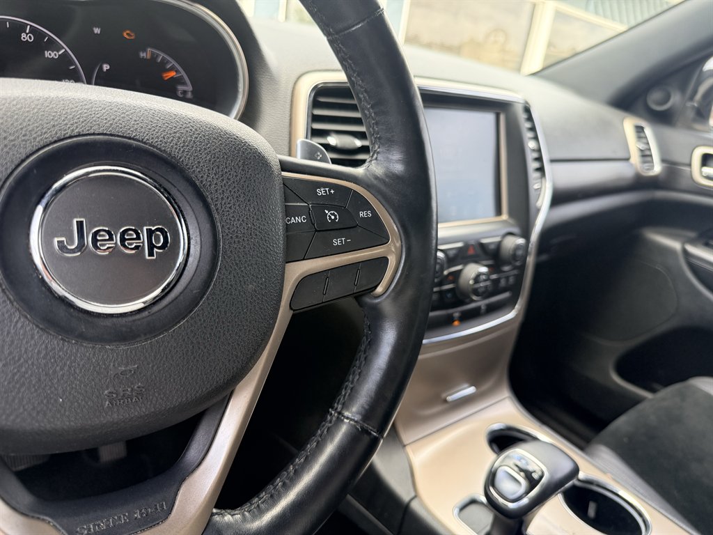 2014 Jeep Cherokee - $12,495