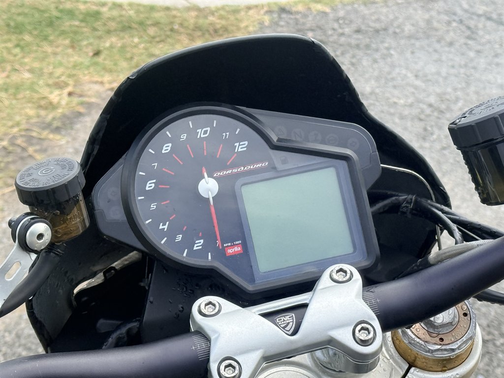 2014 Aprilia Dorsoduro 750 - $4,200