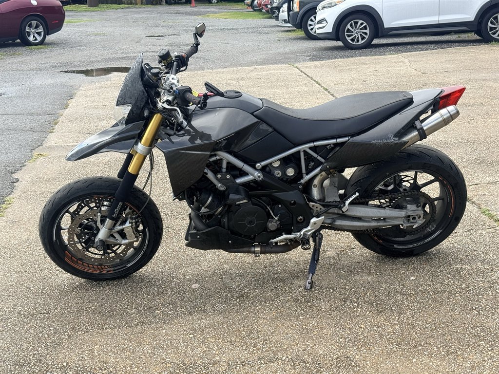 2014 Aprilia Dorsoduro 750 - $4,200