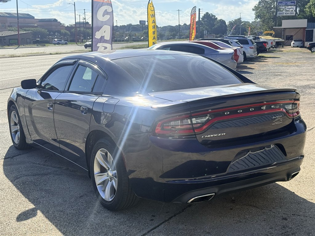 2016 Dodge Charger - $9,995