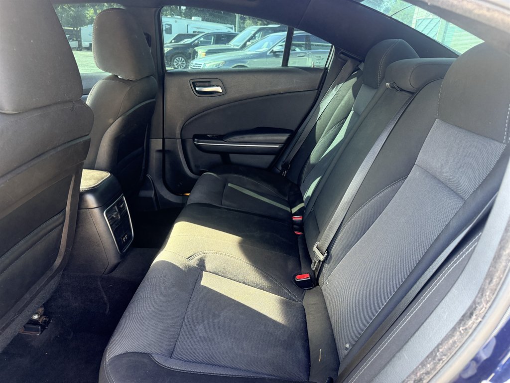 2016 Dodge Charger - $9,995