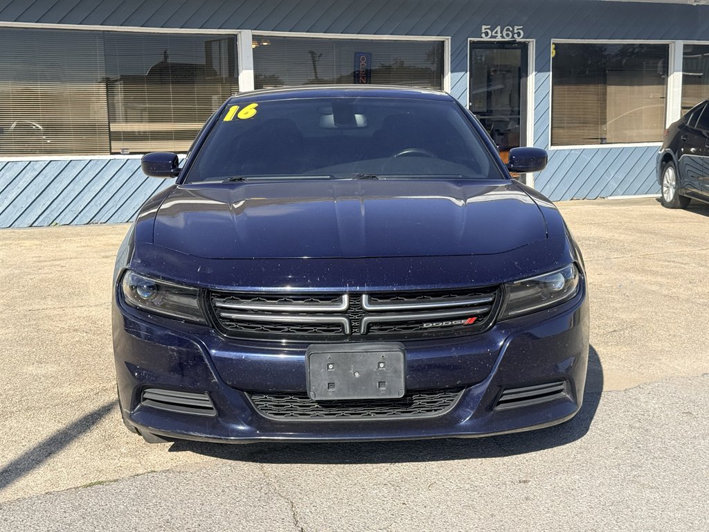 2016 Dodge Charger - $9,995