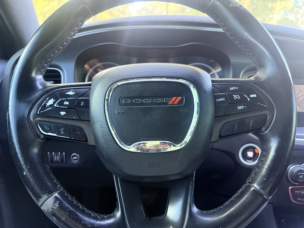2016 Dodge Charger - $9,995