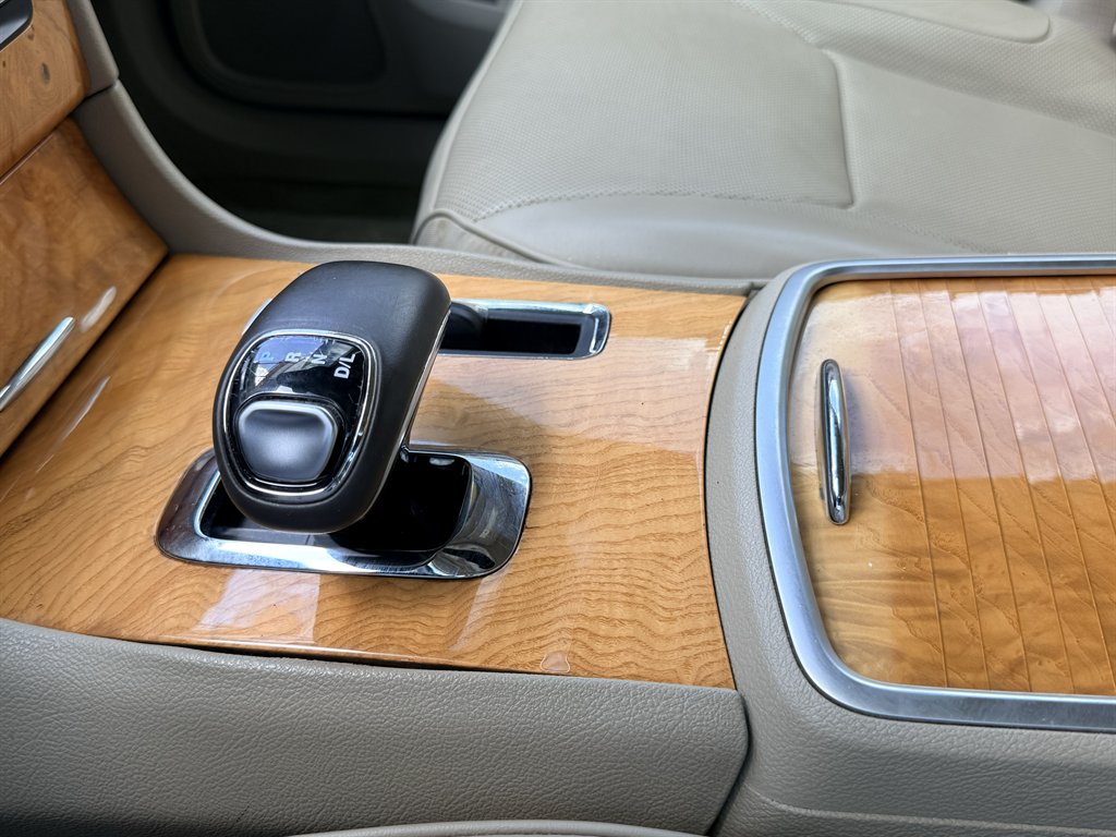 2014 Chrysler 300 - $11,695