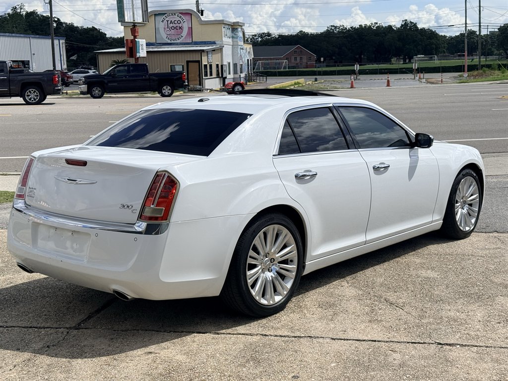 2014 Chrysler 300 - $11,695