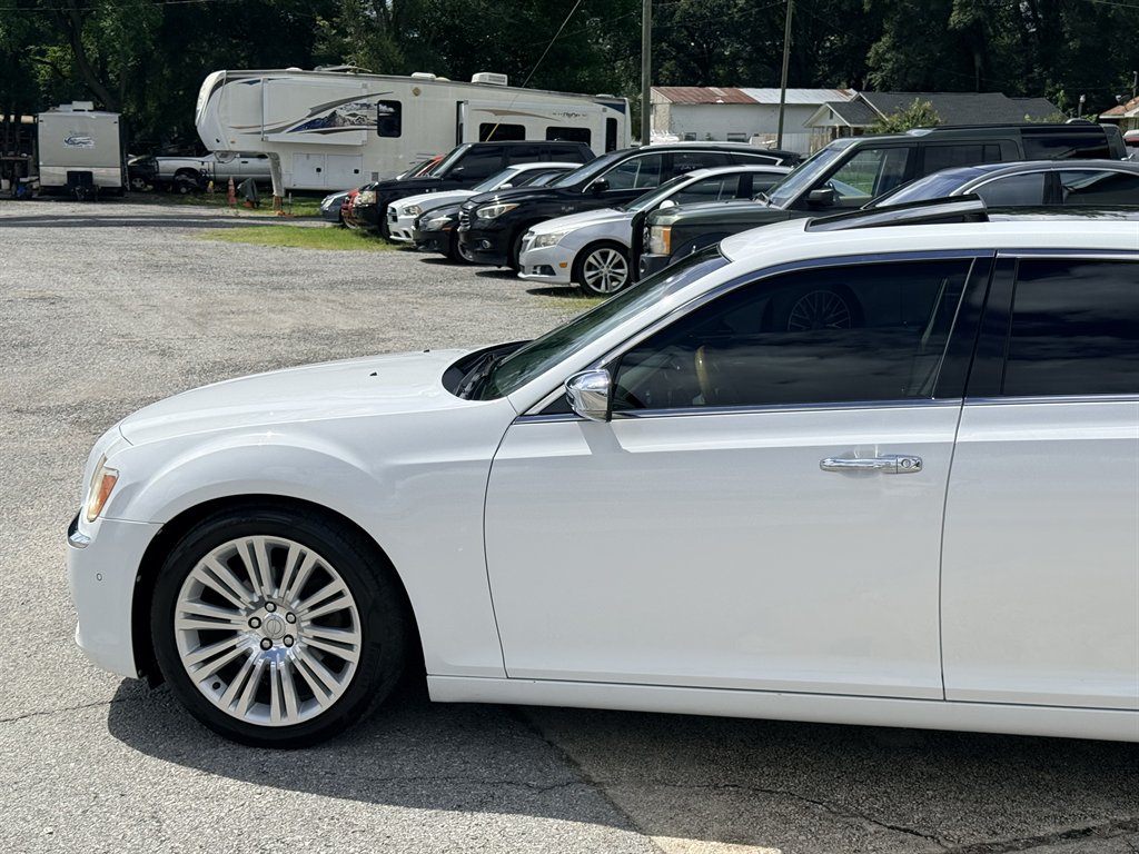 2014 Chrysler 300 - $11,695