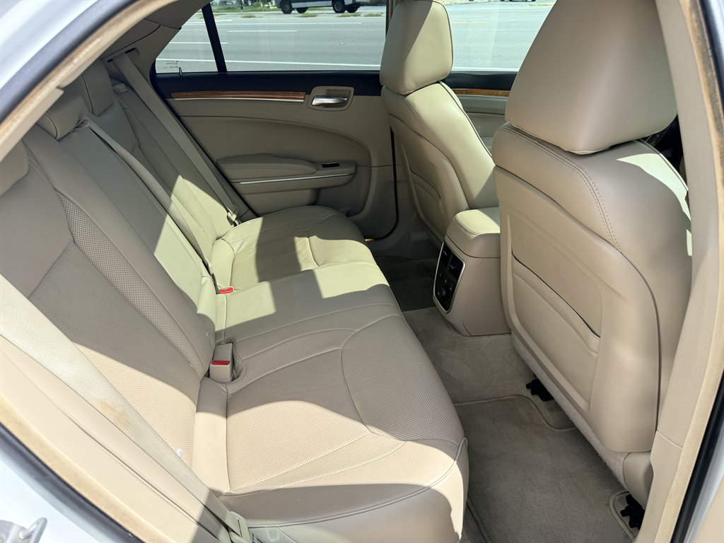 2014 Chrysler 300 - $11,695