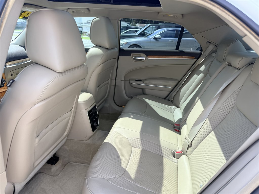 2014 Chrysler 300 - $11,695
