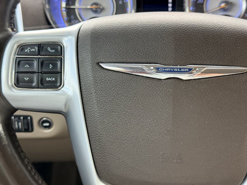 2014 Chrysler 300 - $11,695