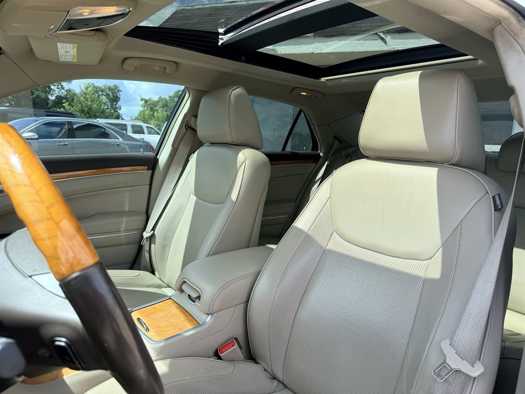 2014 Chrysler 300 - $11,695