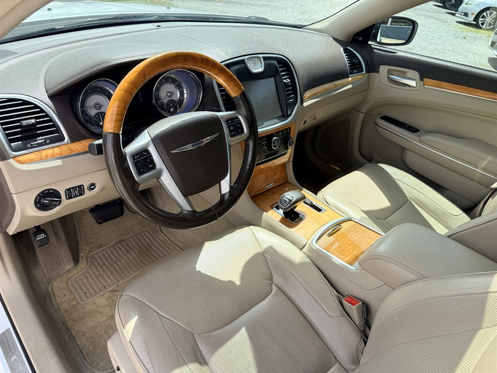 2014 Chrysler 300 - $11,695