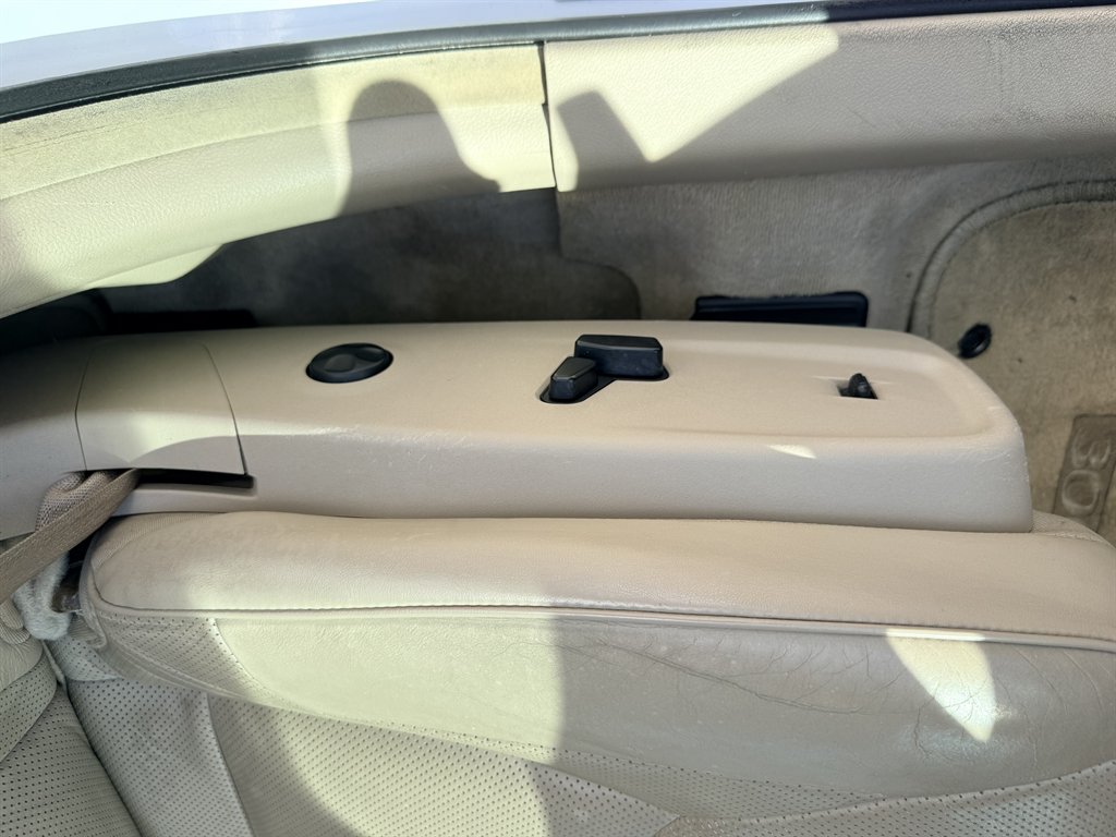 2014 Chrysler 300 - $11,695