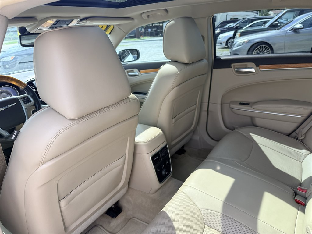 2014 Chrysler 300 - $11,695