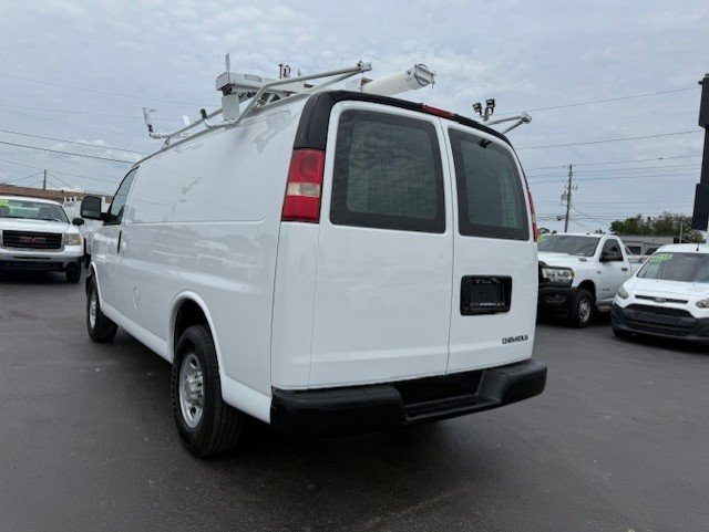 2009 Chevrolet Express 2500 2500 photo