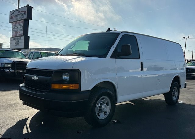 2017 Chevrolet Express - $12,888