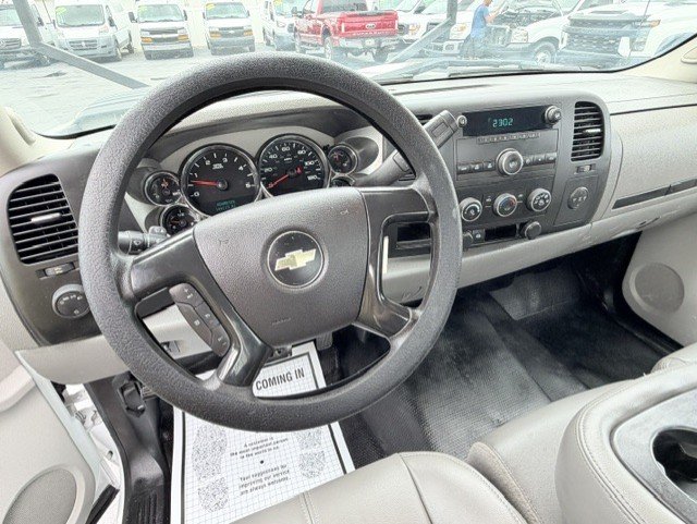 2014 Chevrolet Silverado - $17,888
